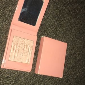 KYLIE KYLIGHTER IN STRAWBERRY SHORTCAKE